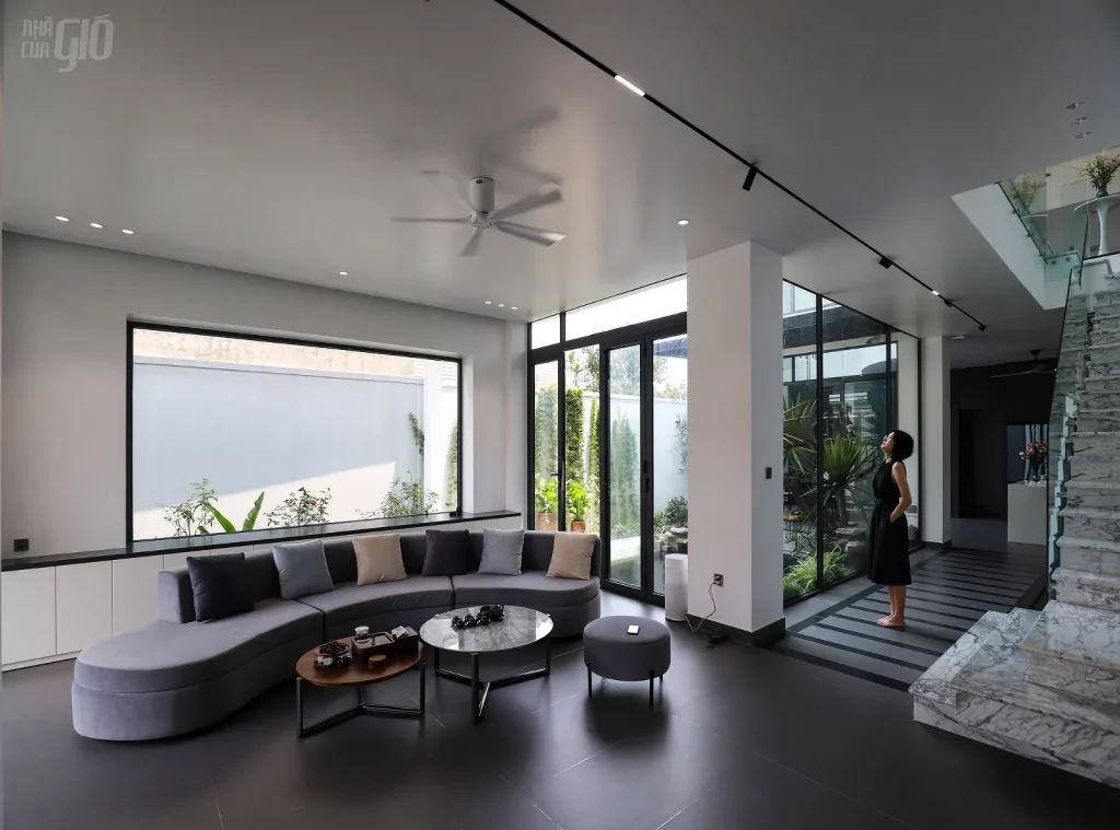 DREAM HOUSE